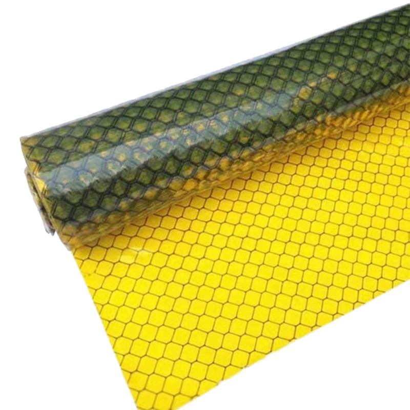 Cortina antistatică